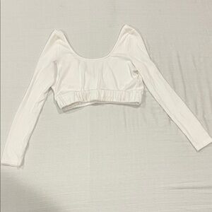 Chic White Long Sleeve Crop Top